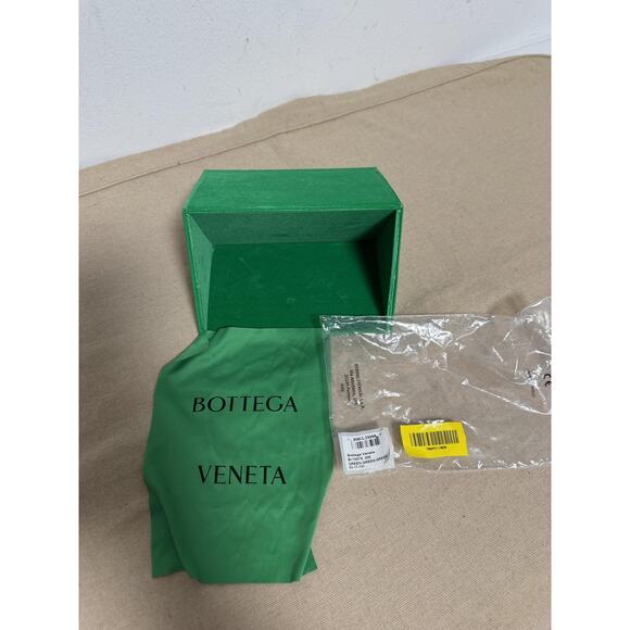 Bottega Veneta Green Counter Display Sign With Box Dust Bag Store Decor Boutique - Picture 3 of 7